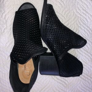 Cage chunky heel booties